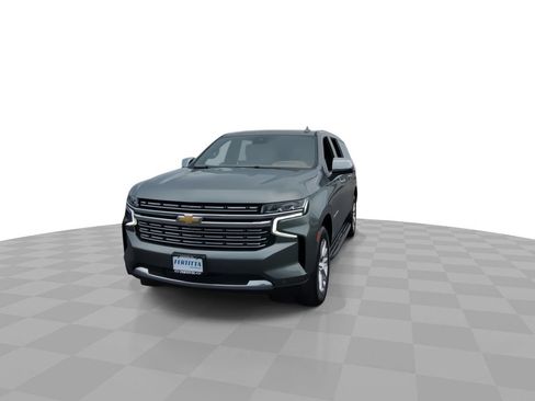 Certified 2023 Chevrolet Suburban Premier w/ Premium Package 2 AWD/4WD image 3