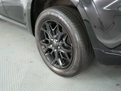 Used 2021 Jeep Grand Cherokee Limited RWD image 59