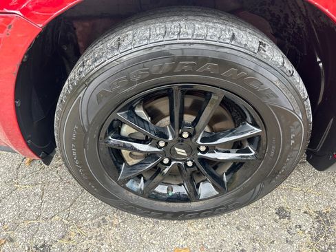 Used 2020 Dodge Journey SE w/ SE Popular Equipment Group FWD image 22