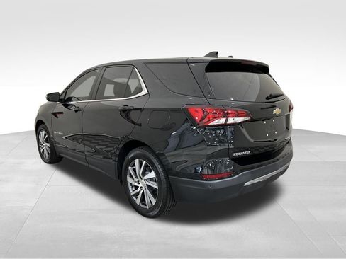 Used 2024 Chevrolet Equinox LT image 3