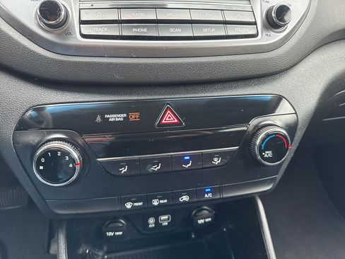 Used 2016 Hyundai Tucson SE image 17