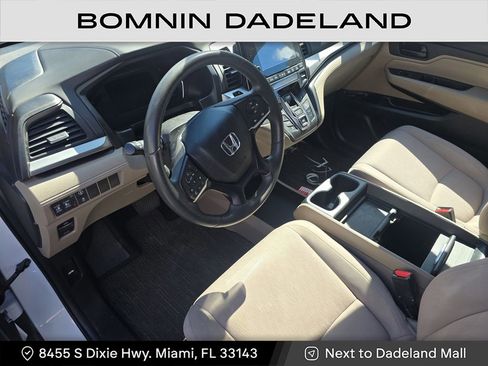 Used 2022 Honda Odyssey EX image 17