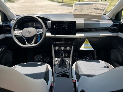 New 2026 Volkswagen Taos S FWD image 10