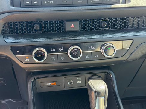 Used 2025 Honda CR-V EX image 22