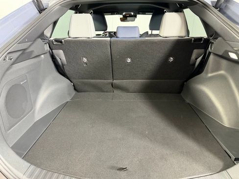 Used 2023 Subaru Solterra Limited image 27