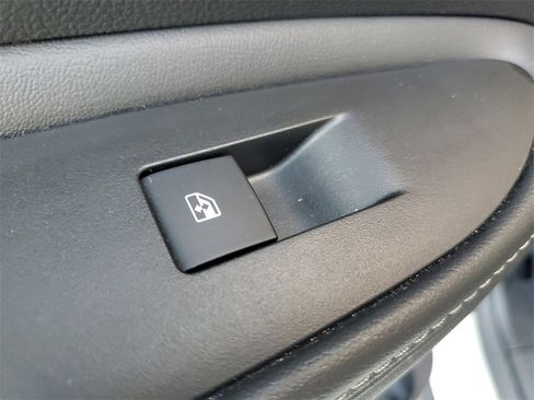 Used 2022 Buick Encore Preferred w/ Safety Package image 15