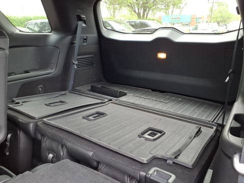 Used 2024 Nissan Pathfinder Rock Creek AWD/4WD image 28