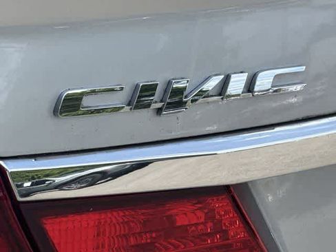 Used 2013 Honda Civic EX image 17