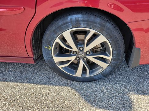 Used 2022 Honda Odyssey Touring image 9