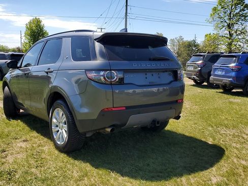 Used 2019 Land Rover Discovery Sport SE AWD/4WD image 25