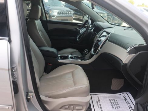 Used 2016 Cadillac SRX Premium image 21