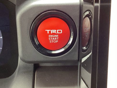 Used 2025 Toyota Tacoma TRD Off-Road w/ TRD Off Road Upgrade Package AWD/4WD image 23