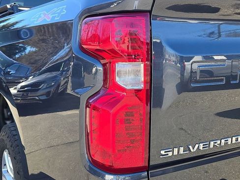 Used 2020 Chevrolet Silverado 1500 LT w/ All-Star Edition image 28