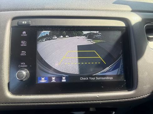 Used 2022 Honda HR-V EX-L image 15