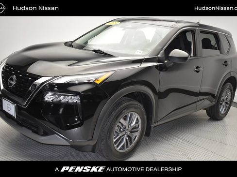 Used 2023 Nissan Rogue S AWD/4WD image 1