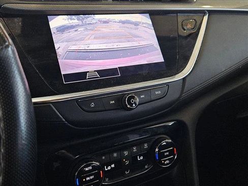 Used 2022 Buick Encore GX Select w/ Sport Touring Package image 11