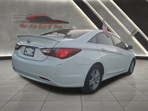 Used 2013 Hyundai Sonata GLS w/ Popular Equipment Pkg image 10