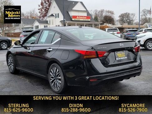 Used 2024 Nissan Altima 2.5 SV image 6