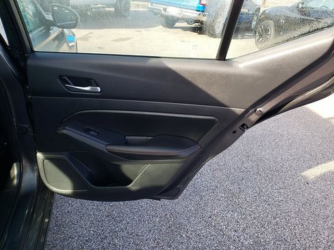 Used 2021 Nissan Altima 2.5 SR image 18