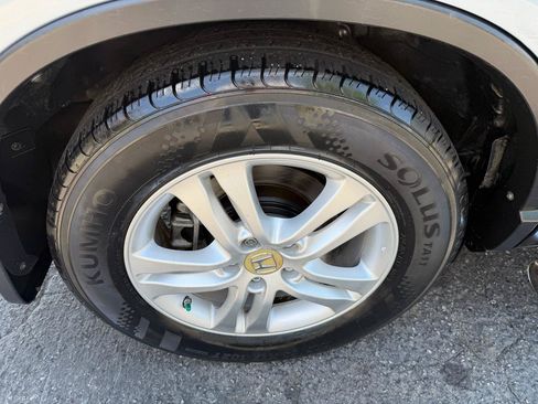 Used 2010 Honda CR-V LX image 29