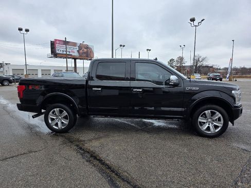 Used 2018 Ford F150 Platinum w/ Equipment Group 701A Luxury image 6