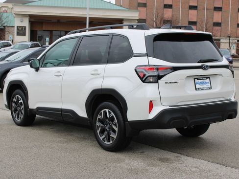 Certified 2026 Subaru Forester Premium image 7