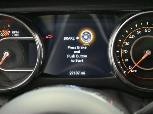 Used 2022 Jeep Wrangler Unlimited Sahara image 18