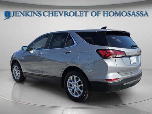 Used 2024 Chevrolet Equinox LT image 7