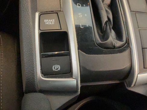 Used 2021 Honda Civic LX image 15