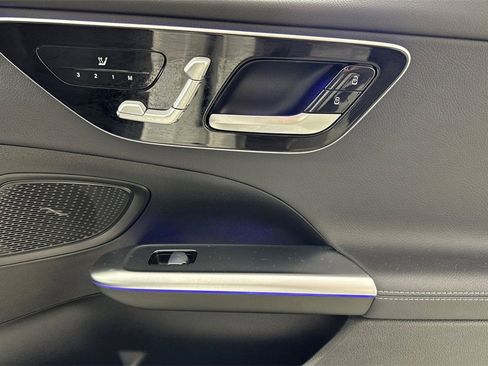 Used 2023 Mercedes-Benz C 300 Sedan image 19