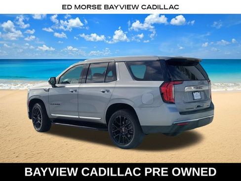 Used 2023 GMC Yukon SLT AWD/4WD image 2