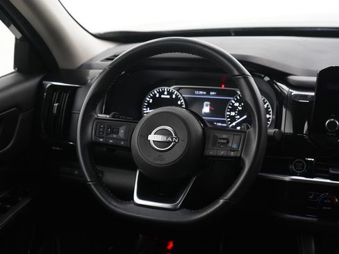 Used 2023 Nissan Pathfinder SV w/ Black Appearance Package AWD/4WD image 16