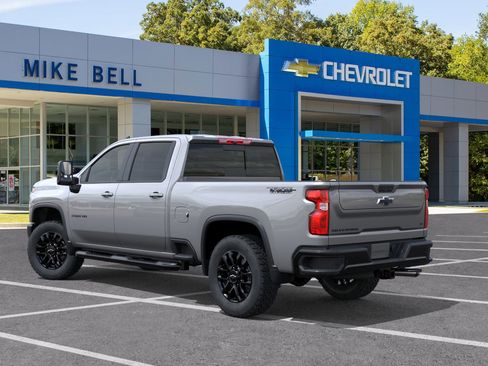 New 2026 Chevrolet Silverado 2500 LT image 3