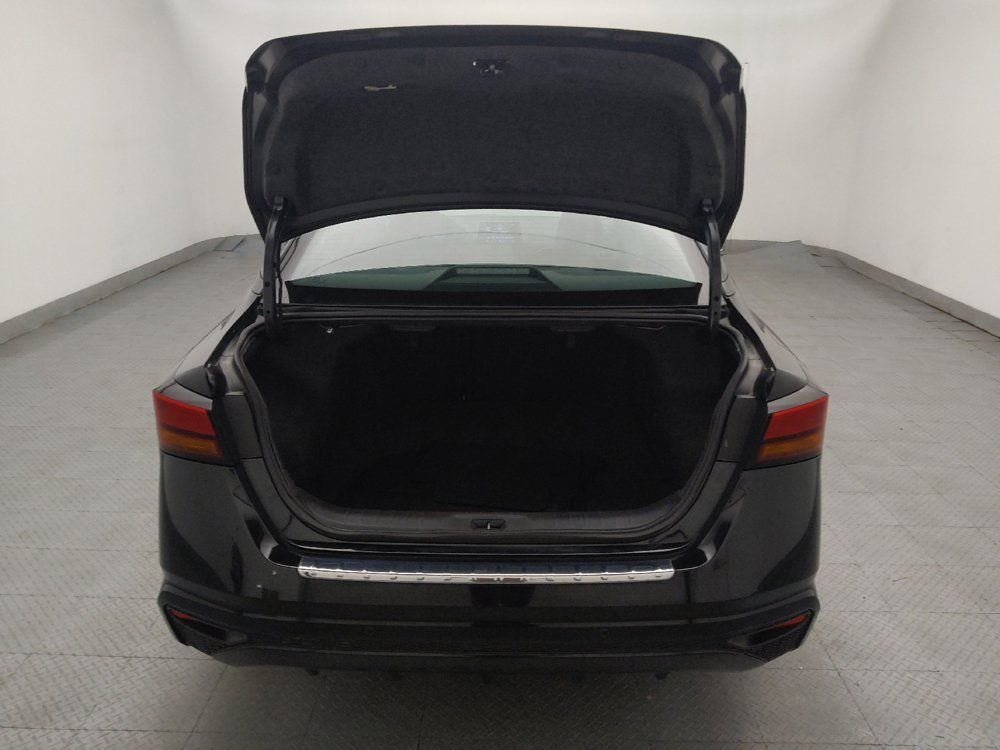 Used 2023 Nissan Altima 2.5 SV AWD/4WD image 29