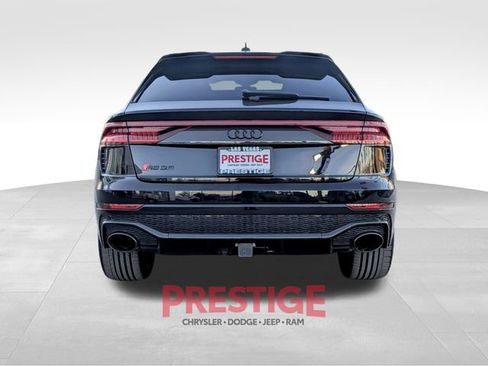 Used 2024 Audi RS Q8 image 11
