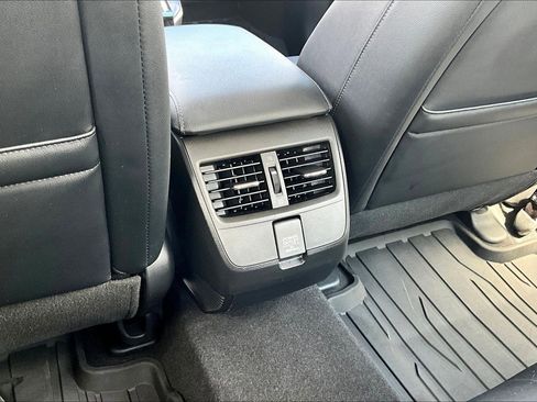 Used 2018 Honda Clarity Touring image 24