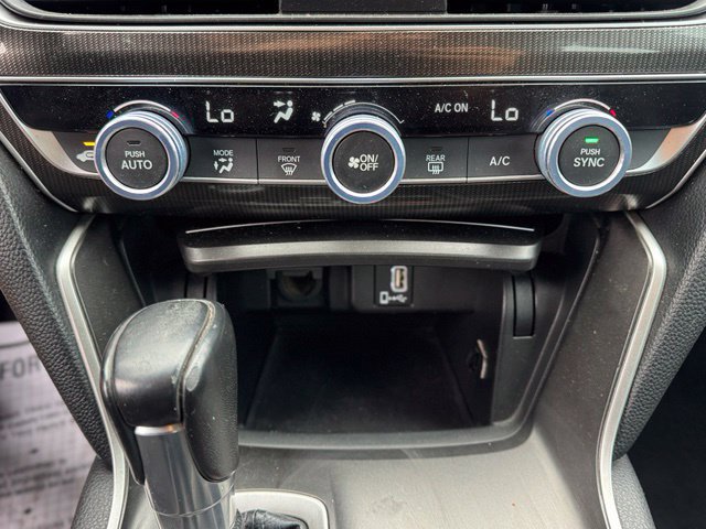 Used 2018 Honda Accord Sport image 17
