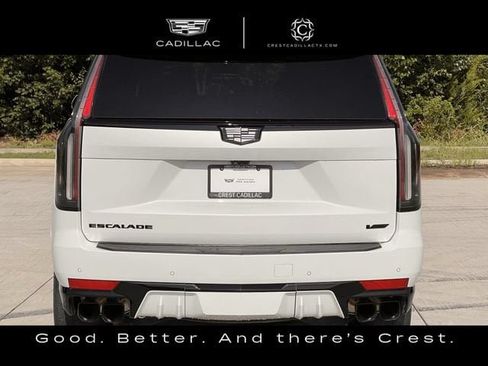 Used 2024 Cadillac Escalade V w/ Heavy-Duty Trailer Package AWD/4WD image 6