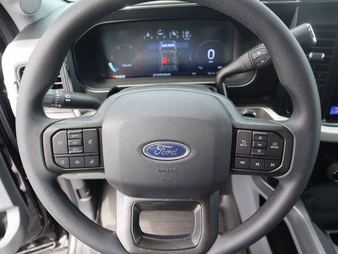 New 2026 Ford F250 4x4 Crew Cab Super Duty image 3