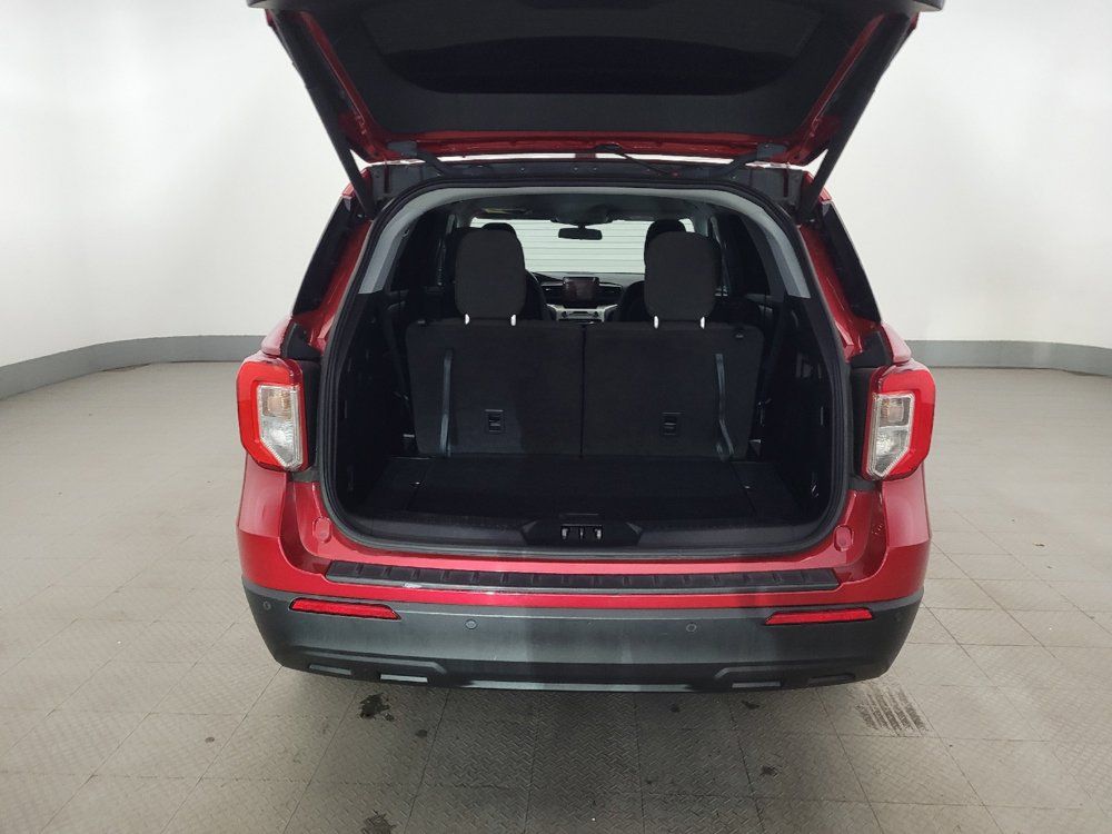 Used 2021 Ford Explorer XLT AWD/4WD image 29