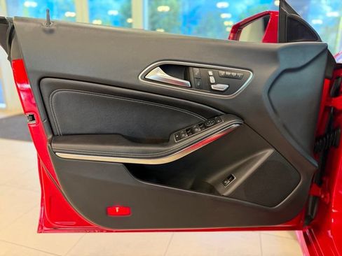 Used 2017 Mercedes-Benz CLA 250 4MATIC image 18