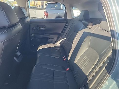 Used 2024 Honda HR-V EX-L image 19