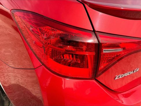 Used 2019 Toyota Corolla SE image 28