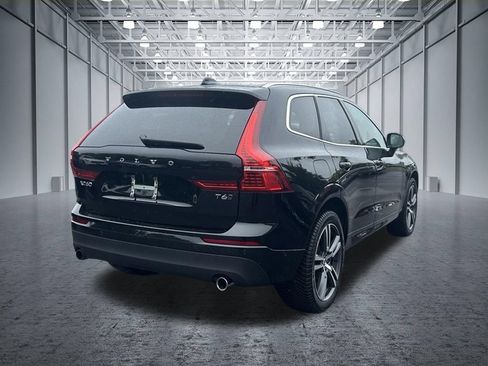 Used 2019 Volvo XC60 T6 Momentum w/ Multimedia Package AWD/4WD image 23