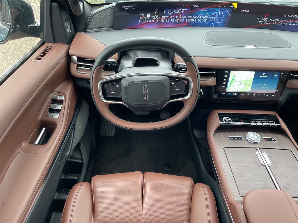New 2027 Lincoln Navigator Reserve AWD/4WD image 15