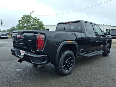 New 2026 GMC Sierra 2500 AT4 w/ Max Trailering Package AWD/4WD image 7