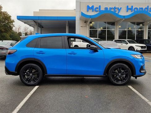 New 2026 Honda HR-V Sport image 2