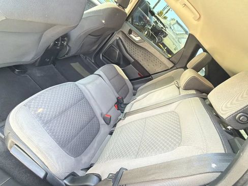 Used 2020 Ford Escape SE Sport FWD image 25