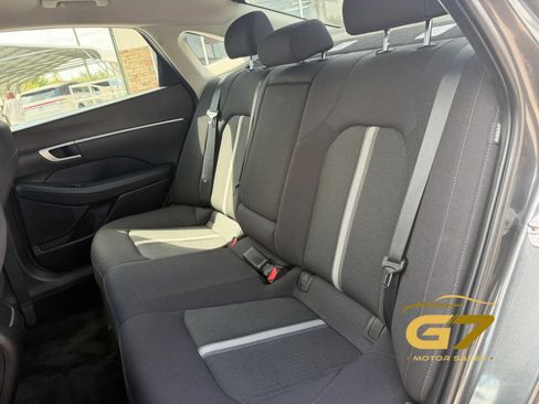Used 2025 Hyundai Sonata SEL FWD image 11