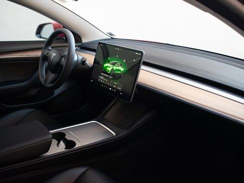 Used 2022 Tesla Model 3 Long Range image 26